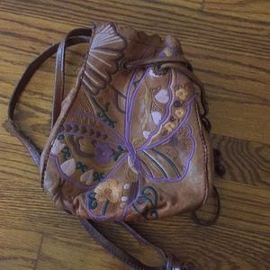 Butterfly embroidery leather purse